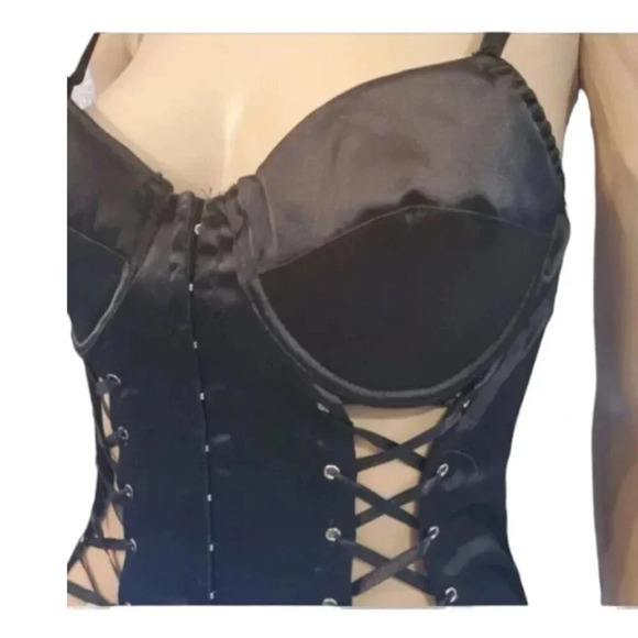 Black Double Peekaboo Corset with Garter Clips and PantyLace Up high end fashion - Picture 2 of 8